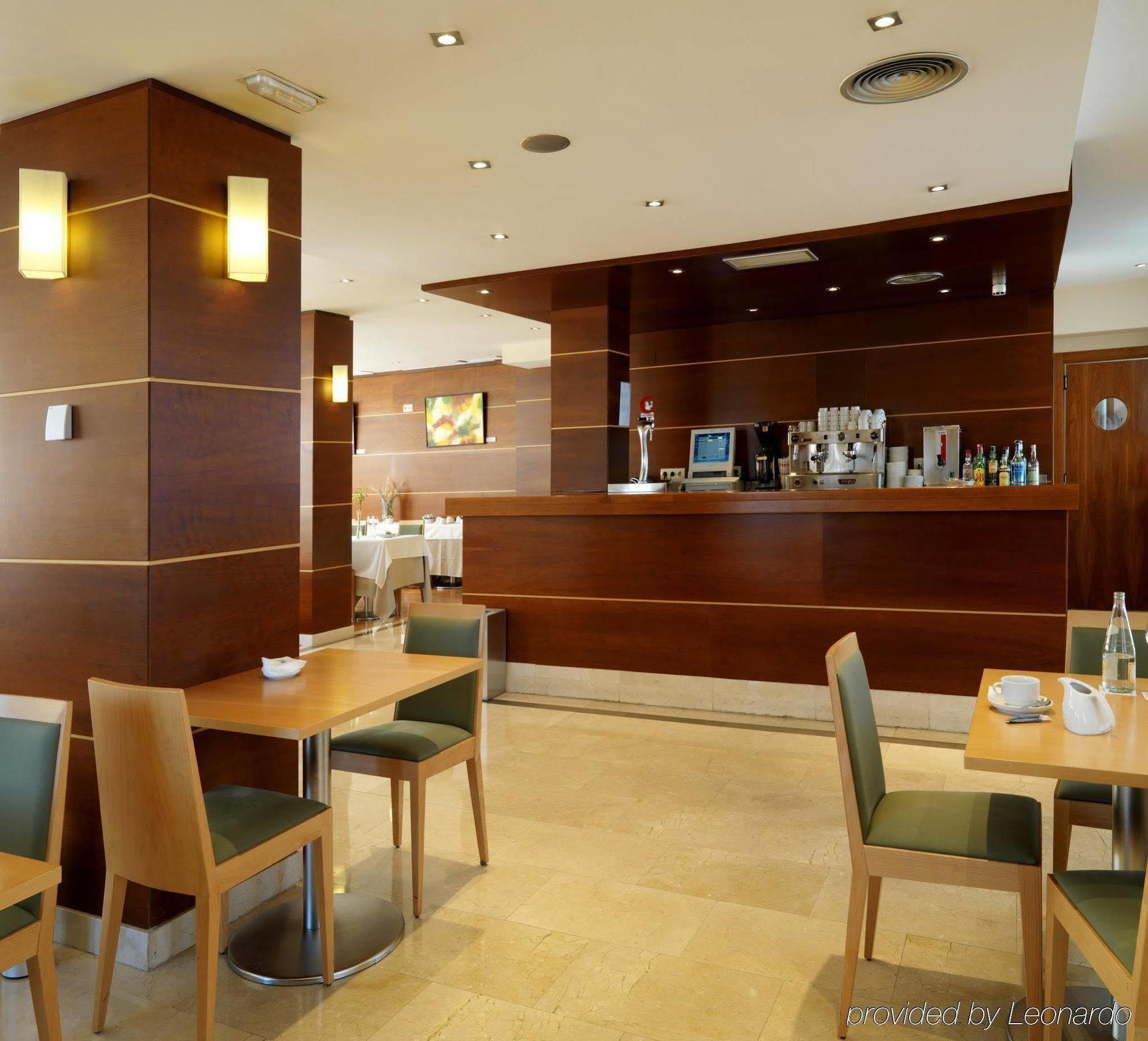 Exe Zarzuela Park Hotell Madrid Restaurant bilde