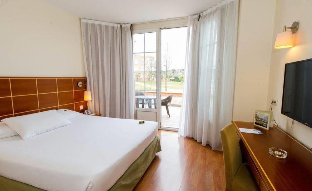 Exe Zarzuela Park Hotell Madrid Eksteriør bilde